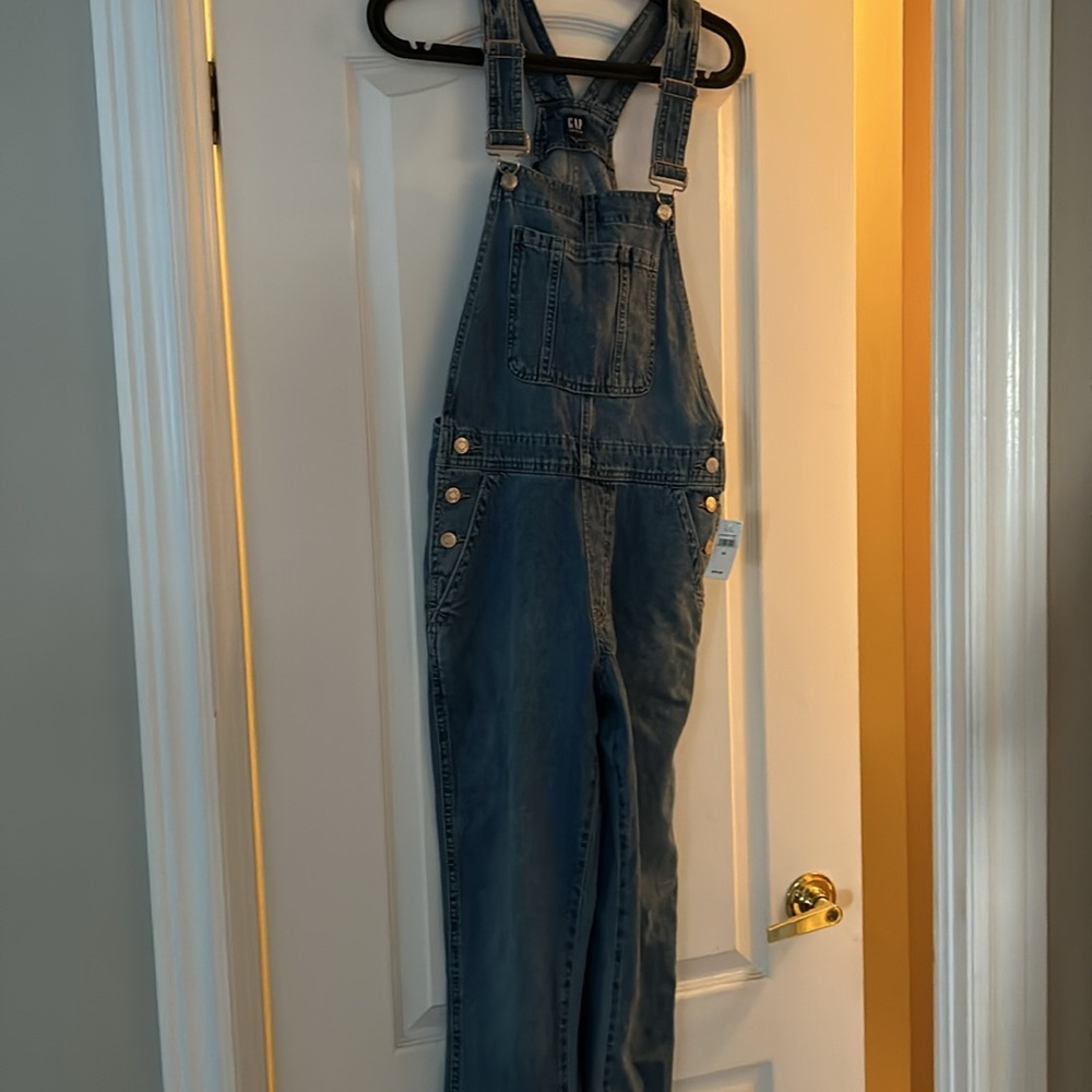 GAP Denim Crop Overalls - Size XS- New with Tags